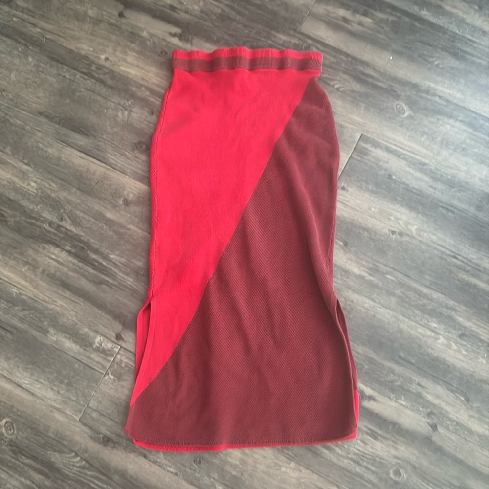SOLID AND STRIPED red sweater skirt.  M